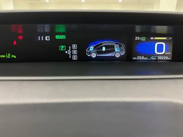 トヨタ プリウス A プレミアム　ツーリングセレ 兵庫県 2018(平30)年 4万km アティチュードブラックマイカ 純正SDナビ(CD/DVD/SD/フルセグ/Bluetooth)/バックカメラ/前後コーナーセンサー/ブラインドスポットモニター/シートヒーター/レザーシート/パワーシート/純正17インチアルミホイール/純正フロアマット/LEDヘッドライト/LEDフォグライト/オートライト/オートマチックハイビーム/ビルトインETC2.0