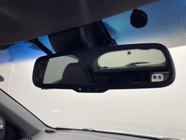 ホンダ ヴェゼル ハイブリッド RS ホンダセンシング 群馬県 2016(平28)年 5.9万km ホワイトオーキッドパール 純正８型ナビ　追従クルーズコントロール　バックカメラ　レーンキープアシスト　プリクラッシュ　前席シートヒーター　ハーフレザーシート　前後ドラレコ　コーナーセンサー　横滑り防止　ＥＴＣ　禁煙車