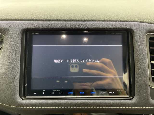 ホンダ ヴェゼル ハイブリッド RS ホンダセンシング 群馬県 2016(平28)年 5.9万km ホワイトオーキッドパール 純正８型ナビ　追従クルーズコントロール　バックカメラ　レーンキープアシスト　プリクラッシュ　前席シートヒーター　ハーフレザーシート　前後ドラレコ　コーナーセンサー　横滑り防止　ＥＴＣ　禁煙車