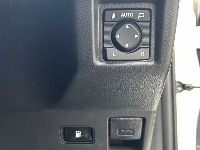 トヨタ クラウン ハイブリッド RS アドバンス Four 山形県 2019(平31)年 3.1万km ホワイトパールクリスタルシャイン 禁煙車/４WD/トヨタセーフティセンス/クルーズコントロール/ブラインドスポットモニター/横滑り防止装置/レーンキープアシスト/バックカメラ/純正ドライブレコーダー/前後コーナーセンサー/純正ナビ/（Bluetooth/フルセグ/AM/FM/USB)/nonoe/ステアリングスイッチ/ステアリングヒーター/パドルシフト/ハーフレザー/前席パワーシート/D席メモリー付きシート/前席シートヒーター/ビルトインETC/カードキー/純正アルミホイール/電動格納ミラー/ドアバイザー/LEDヘッドライト/フォグランプ