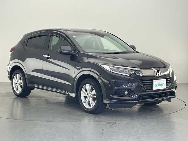 ホンダ ヴェゼル ハイブリッド X ホンダセンシング 長野県 2021(令3)年 3.8万km ルーセブラックM 4WD/純正メモリナビ&フルセグTV&CD&DVD&USB&BT/ホンダセンシング/アダプティブクルーズコントロール/レーンキープアシスト/衝突軽減ブレーキ/標識認識表示/純正前後ドライブレコーダー/前席シートヒーター/ステアリングスイッチ/パドルシフト/バックカメラ/ビルトインETC/LEDヘッドライト/オートライト/フロントフォグランプ/電動格納ミラー/ウィンカーミラー/ドアミラーヒーター/電動ホールド/ブレーキホールド/純正16インチAW装着/純正フロアマット/純正ドアバイザー/プッシュスタート/スマートキー