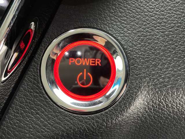 ホンダ ヴェゼル ハイブリッド X ホンダセンシング 長野県 2021(令3)年 3.8万km ルーセブラックM 4WD/純正メモリナビ&フルセグTV&CD&DVD&USB&BT/ホンダセンシング/アダプティブクルーズコントロール/レーンキープアシスト/衝突軽減ブレーキ/標識認識表示/純正前後ドライブレコーダー/前席シートヒーター/ステアリングスイッチ/パドルシフト/バックカメラ/ビルトインETC/LEDヘッドライト/オートライト/フロントフォグランプ/電動格納ミラー/ウィンカーミラー/ドアミラーヒーター/電動ホールド/ブレーキホールド/純正16インチAW装着/純正フロアマット/純正ドアバイザー/プッシュスタート/スマートキー