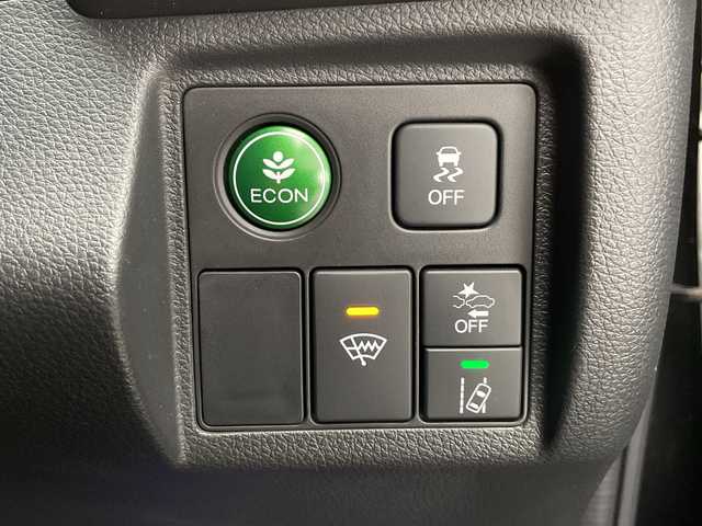 ホンダ ヴェゼル ハイブリッド X ホンダセンシング 長野県 2021(令3)年 3.8万km ルーセブラックM 4WD/純正メモリナビ&フルセグTV&CD&DVD&USB&BT/ホンダセンシング/アダプティブクルーズコントロール/レーンキープアシスト/衝突軽減ブレーキ/標識認識表示/純正前後ドライブレコーダー/前席シートヒーター/ステアリングスイッチ/パドルシフト/バックカメラ/ビルトインETC/LEDヘッドライト/オートライト/フロントフォグランプ/電動格納ミラー/ウィンカーミラー/ドアミラーヒーター/電動ホールド/ブレーキホールド/純正16インチAW装着/純正フロアマット/純正ドアバイザー/プッシュスタート/スマートキー