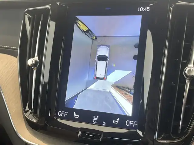 ボルボ ＸＣ６０ B5 AWD インスクリプション 岐阜県 2020(令2)年 4.4万km 黒 クライメートパッケージ/リアシートヒーター/ステアリングホイールヒーター/ネットポケット（トンネルコンソール）/全車速追従機能ACC(アダプティブクルーズコントロール)/パイロット・アシスト（車線維持支援機能）/360度ビューカメラ/harman/kardon/ヘッドアップディスプレイ/ベンチレーション機能/電動リアゲート