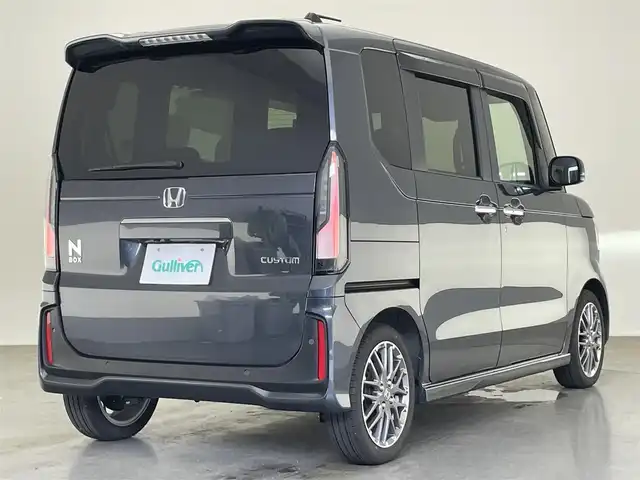 ホンダ Ｎ ＢＯＸ カスタム ターボ 愛知県 2024(令6)年 0.4万km メテオロイドグレーメタリック 純正９型ディスプレイ　カープレイ対応　ハーフレザー　シートヒーター　電動パーキング　両側パワースライドドア　ホンダセンシング　衝突軽減　追従クルコン　ＬＥＤオートライト　純正ドラレコ　フォグ　ホンダコネクトナビ装着用スペシャルパッケージ　禁煙車