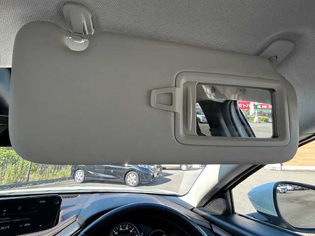 マツダ ＣＸ－３０ XD Lパッケージ 静岡県 2021(令3)年 3.3万km スノーフレイクホワイトパールマイカ ワンオーナー/純正ナビゲーション（フルセグTV/BT/DVD)/全方位カメラ/BOSEプレミアムサウンド/ブラインドスポットモニター/パワーバックドア/ハンドルヒーター/シートヒーター/レーダークルーズコントロール/D席メモリーシート/D席パワーシート/スペアキー１/純正ドライブレコーダー前後/パトルシフト/純正18インチアルミホイール/LEDヘッドライト/ビルトインETC