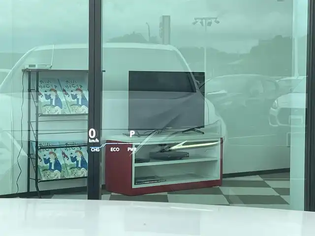 レクサス ＥＳ 300h バージョンL 東京都 2019(平31)年 4.5万km ソニッククォーツ 純正ナビ/3眼LEDヘッドライト/ヘッドアップディスプレイ/シートヒーター/革シート/ETC2.0/パワーシート/アラウンドビューモニター/ブラインドスポットモニター/純正アルミホイール/サンルーフ/パドルシフト/Bluetooth/プッシュスタート/コーナーセンサー/アダプティブクルーズコントロール/衝突軽減ブレーキ/レーンキープアシスト