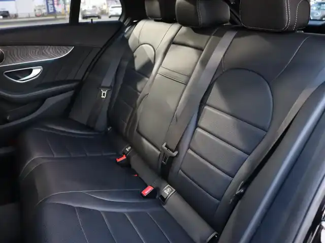 メルセデス・ベンツ Ｃ２００ ワゴン スポーツ 宮城県 2015(平27)年 4.4万km オブシディアンブラック 純正HDDナビ/フルセグＴＶ/エアサスペンション/アンビエントライト　/レザーシート/シートヒーター（DN席）/パワーシート（DN席）/バックカメラ/パワーバックドア/アクティブブラインドスポットアシスト/アクティブレーンキーピングアシスト/パークトロニック/アダプティブクルーズコントロール/パワーステアリング/パワーウィンドウ/Bluetooth接続/プッシュスタート/アイドリングストップ/オートライト/スマートキー/純正18インチAW/前方ドライブレコーダー/ETC