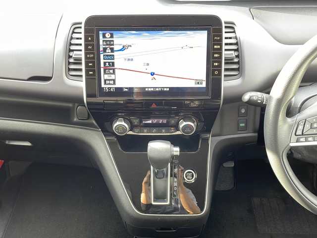 日産 セレナ X V 新潟県 2020(令2)年 10万km ダイヤモンドブラック 4WD/純正ナビ/バックカメラ/アラウンドビューモニター/社外アルミ付きノーマルタイヤ積載/純正エンジンスターター/ブラインドスポットモニター/レーンキープアシスト/クルーズコントロール/前後コーナーセンサー/前ドライブレコーダー/両側パワースライドドア/ETC/ドアバイザー/保証書/取扱説明書