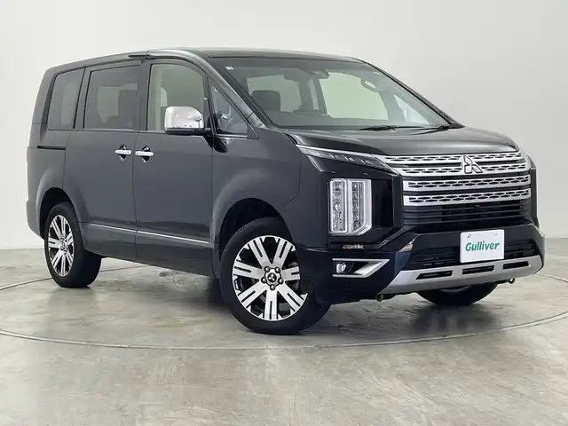 三菱 デリカＤ：５ P 群馬県 2024(令6)年 2.2万km アメジストブラック 社外１０型ナビ　全周囲カメラ　アダプティブクルーズコントロール　レーンキープアシスト　ブラインドスポットモニター　オートマチックハイビーム　シートヒーター　パワーバックドア　ＬＥＤ　ＥＴＣ　禁煙車