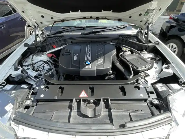 ＢＭＷ Ｘ３ xDrive20d ブルーパフォーマンス 岐阜県 2014(平26)年 12万km アルピンホワイトⅢ ４WD/純正ナビ(CD/DVD/Bluetooth/AM/FM/TV)/PLUG DRL＋/レザーシート/インテリジェントセーフティー/コーナーセンサー/パワーシート・シートメモリー/ステアリングヒーター/バックカメラ/クルーズコントロール/ダウンヒルアシストコントロール/電動リアゲート/スマートキー/LEDヘッドライト/AFS/保証書/スペアキー