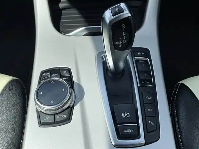 ＢＭＷ Ｘ３ xDrive20d ブルーパフォーマンス 岐阜県 2014(平26)年 12万km アルピンホワイトⅢ ４WD/純正ナビ(CD/DVD/Bluetooth/AM/FM/TV)/PLUG DRL＋/レザーシート/インテリジェントセーフティー/コーナーセンサー/パワーシート・シートメモリー/ステアリングヒーター/バックカメラ/クルーズコントロール/ダウンヒルアシストコントロール/電動リアゲート/スマートキー/LEDヘッドライト/AFS/保証書/スペアキー