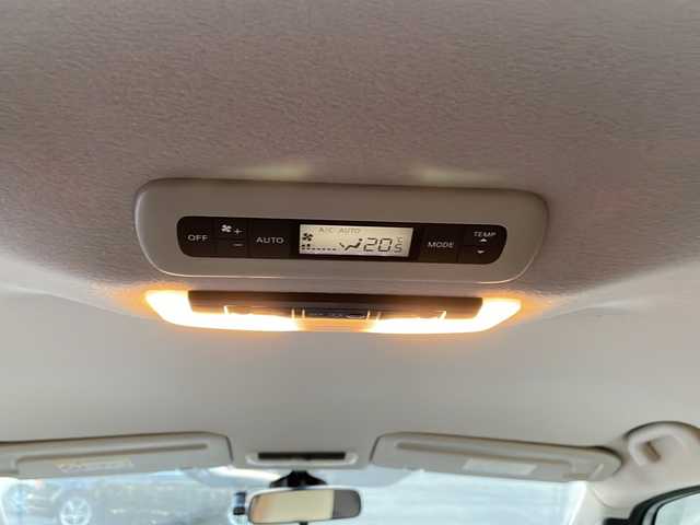 日産 セレナ e－パワー ハイウェイスター V 新潟県 2020(令2)年 4.8万km ブリリアントシルバー 　ワンオーナー/　フルセグテレビ/　バックカメラ/　アイドリングストップ/　ウィンカーミラー/　プロパイロット/　ドアバイザー/　プッシュスタート/　アラウンドビューモニター/　両側パワースライドドア/　ドアバイザー/　ETC/　LEDヘッドライト/　パーキングアシスト/　シートヒーター/　ステアリングヒーター