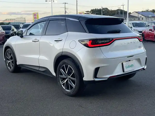 レクサス ＬＢＸ クール 東京都 2024(令6)年 0.5万km パール ４WD寒冷地使用車/純正コネクティッドナビ(フルセグ/Bluetooth/USB/IPon)/アラウンドビューモニター/パワーバックドア/レーダークルーズコントロール/D席パワーシート・メモリーシート/D/N席シートヒーター/ハンドルヒーター/前後コーナーセンサー/ブラインドスポットモニター/前後ドライブレコーダー/パドルシフト/ビルトインETC2.0/オートハイビーム