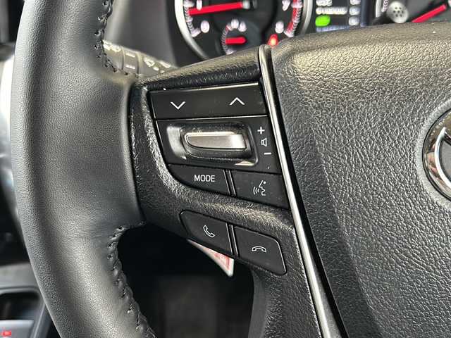 トヨタ ヴェルファイア Z 静岡県 2016(平28)年 6.7万km ホワイトパールクリスタルシャイン アルパインナビ/・フルセグTV/ラジオ/・CD/DVD/SD/USB/Bluetooth/HDMI/主要装備/・ドライブレコーダー　/・両側パワースライドドア　/・フリップダウンモニター　/・レーダークルーズコントロール　/・バックカメラ　ー　/・ステアリングリモコン　/・オートライト　/・ＥＴＣ　/・プリクラッシュセーフティー/・ホールド/・コーナーセンサー/・横滑り防止/・パワーウィンドウ/・パワーステアリング