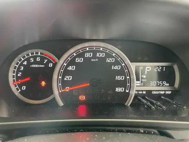 トヨタ パッソ モーダ　チャーム 鹿児島県 2023(令5)年 3.1万km ブラックマイカメタリック/ダークエメラルドマイカ 2トーン 禁煙車/スマートアシストIII/　・レーンキープアシスト/　・先行車発進お知らせ機能/　・誤発進抑制機能/　・オートマチックハイビーム/純正ディーラーオプションナビ(NSCN-W68)/　・Bluetooth/　・ワンセグTV/　・AUX/　・AM/FM/前後コーナーセンサー/LEDヘッドライト/全周囲カメラ/前後ドライブレコーダー/ETC/純正フロアマット/純正アルミホイール/電動格納ミラー/ドアバイザー/ステアリングリモコン