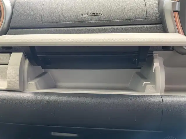 トヨタ パッソ モーダ　チャーム 鹿児島県 2023(令5)年 3.1万km ブラックマイカメタリック/ダークエメラルドマイカ 2トーン 禁煙車/スマートアシストIII/　・レーンキープアシスト/　・先行車発進お知らせ機能/　・誤発進抑制機能/　・オートマチックハイビーム/純正ディーラーオプションナビ(NSCN-W68)/　・Bluetooth/　・ワンセグTV/　・AUX/　・AM/FM/前後コーナーセンサー/LEDヘッドライト/全周囲カメラ/前後ドライブレコーダー/ETC/純正フロアマット/純正アルミホイール/電動格納ミラー/ドアバイザー/ステアリングリモコン