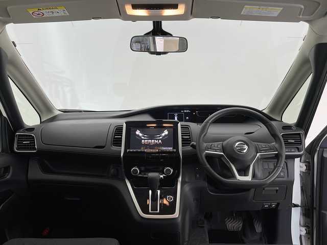 日産 セレナ G 長野県 2016(平28)年 2.3万km ブリリアントホワイトパール ワンオーナー/ALPINE9インチナビ&フルセグTV&CD&DVD&BT/クルーズコントロール/車線逸脱警報/衝突軽減ブレーキ/両側パワースライドドア/ステアリングスイッチ/2列目サンシェード/バックカメラ/ETC/LEDヘッドライト/オートライト/フロントフォグランプ/電動格納ミラー/ウィンカーミラー/純正15インチAW装着/純正フロアマット/純正ドアバイザー/プッシュスタート/スマートキー/取扱説明書/保証書