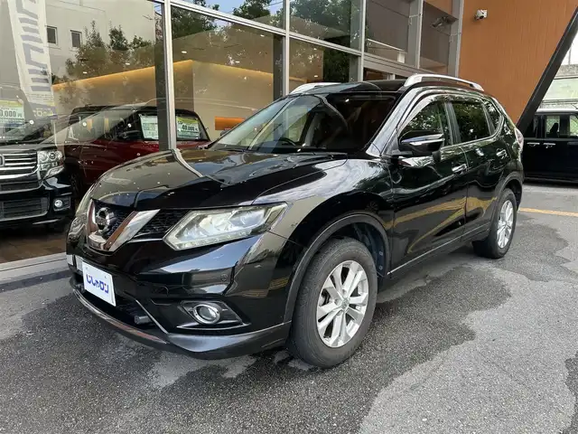 日産 エクストレイル 20X エマージェンシーブレーキ 兵庫県 2014(平26)年 13.1万km ダイヤモンドブラック (株)IDOMが運営する【じしゃロン西宮店】の自社ローン専用車両になります。こちらは現金またはオートローンご利用時の価格です。自社ローンご希望の方は別途その旨お申付け下さい/純正ナビ/フルセグテレビ/バックカメラ/アイドリングストップ/プッシュスタート/ETC/シートヒーター
