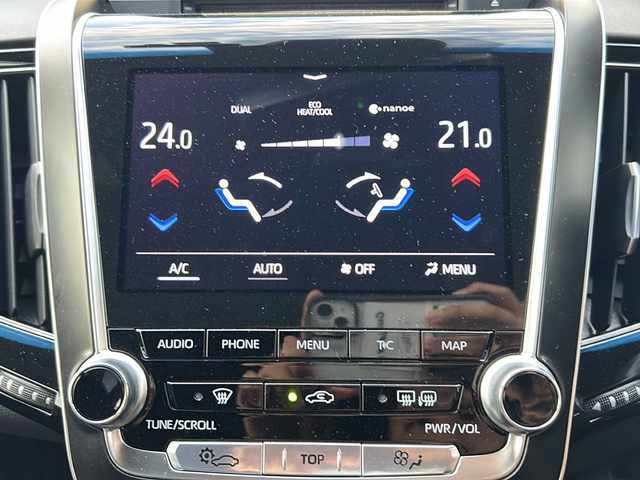 トヨタ クラウン ハイブリッド RS アドバンス 山口県 2020(令2)年 3.4万km ホワイトパールクリスタルシャイン 禁煙車/前方ドライブレコーダー/サンルーフ/スマートキー/プッシュスタート/ETC2.0/純正HDDナビ/(DTV/BT/DVD/ラジオ)/バックカメラ/クリアランスソナー/パワーシート/シートメモリー/衝突軽減ブレーキ/純正アルミホイール/純正フロアマット/ブラインドスポットモニター/左右分離型フルオートエアコン/保証書/取扱説明書/記録簿