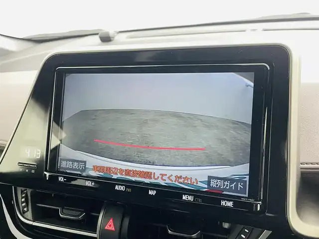 トヨタ Ｃ－ＨＲ G 福島県 2019(平31)年 2.7万km ブラック/ホワイトパールクリスタルシャイン 2トーン トヨタセーフティセンス/・プリクラッシュセーフティシステム（対車両）/・レーンディパーチャーアラート/・オートマチックハイビーム/ブラインドスポットモニター/純正ドライブレコーダー/純正ナビ/・型番：NSZT-Y68T/・フルセグ/CD/SD/BT/AM/FM/・バックカメラ/・フロントカメラ/・ビルトインETC2.0/革巻きステアリング/・ステアリングスイッチ/・クルーズコントロール/LEDヘッドライト/・フォグランプ/・オートライト/電動パーキングブレーキ/・ブレーキホールド/ハーフレザーシート/・シートヒーター/電動格納ミラー/・ウィンカーミラー/純正フロアマット/ドアバイザー/スマートキー/・プッシュスタート