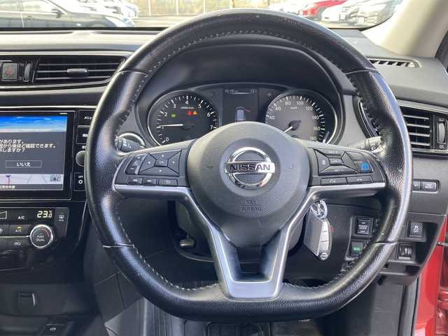 日産 エクストレイル 20Xi Vセレクション 岐阜県 2020(令2)年 6.8万km ガーネットレッド 登録時走行距離：67575km/純正ナビ（MM320D-L）/アラウンドビューモニター/フルセグテレビ・CD・DVD・Bluetooth/デジタルインナーミラー/プロパイロット/ETC/レーダークルーズコントロール/レーンキープアシスト/前後コーナーセンサー/アイドリングストップ/パワーバックドア/パワーシート/シートヒーター/ステアリングスイッチ/LEDヘッドライト/フォグライト/オートライト/オートマチックハイビーム/プッシュスタート/スマートキー/ルーフレール/純正フロアマット/ドアバイザー/純正18インチアルミホイール/ライトレベライザー/保証書