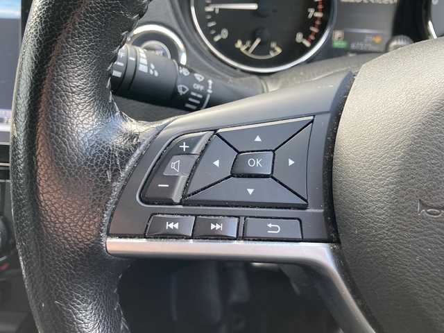 日産 エクストレイル 20Xi Vセレクション 岐阜県 2020(令2)年 6.8万km ガーネットレッド 登録時走行距離：67575km/純正ナビ（MM320D-L）/アラウンドビューモニター/フルセグテレビ・CD・DVD・Bluetooth/デジタルインナーミラー/プロパイロット/ETC/レーダークルーズコントロール/レーンキープアシスト/前後コーナーセンサー/アイドリングストップ/パワーバックドア/パワーシート/シートヒーター/ステアリングスイッチ/LEDヘッドライト/フォグライト/オートライト/オートマチックハイビーム/プッシュスタート/スマートキー/ルーフレール/純正フロアマット/ドアバイザー/純正18インチアルミホイール/ライトレベライザー/保証書