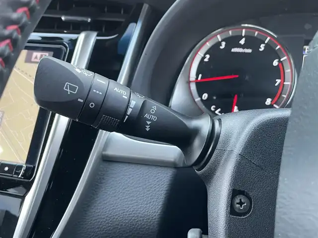 トヨタ ハリアー プレミアム 香川県 2017(平29)年 3.8万km ホワイトパールクリスタルシャイン アルパイン9型ナビ【X９Z】/(Bluetooth/DVD.CD)/フルセグTV/トヨタセーフティセンス/・プリクラッシュセーフティ/・レーダークルーズコントロール/・レーンディパーチャーアラート/・オートマチックハイビーム/バックカメラ/パワーバックドア/LEDヘッドライト/LEDフォグライト/革巻きステアリング/ステアリングリモコン/ハーフレザーシート/純正18インチアルミホイール/ドライブレコーダー/ビルトインETC/クリアランスソナー/電動パーキングスイッチ/クリアランスソナー/スマートキー/スペアキー有/プッシュスタート