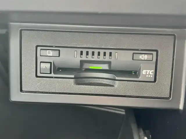 トヨタ ランドクルーザー プラド TX Lパッケージ ブラックED 滋賀県 2020(令2)年 3.1万km ブラック サンルーフ/純正ナビ/【Bluetooth/CD/DVD/HDMI/フルセグTV】/バックカメラ/ETC/ドラレコ/黒革シート/シートヒーター/シートベンチレーション/パワーシート/ブラックルーフレール/ブラック塗装アルミホイール/トヨタセーフティセンス/・プリクラッシュセーフティ/・レーンディパーチャーアラート/・オートマチックハイビーム/・レーダークルーズコントロール/・ロードサインアシスト/クリアランスソナー/LEDライト