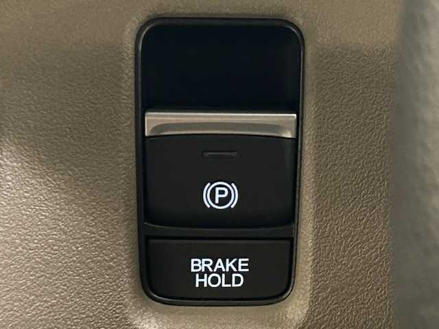 ホンダ Ｎ ＢＯＸ JOY 宮城県 2024(令6)年 0.1万km プラチナホワイトパール ホンダセンシング/・衝突軽減ブレーキ/・先行者発進お知らせ機能/・路外逸脱抑制機能/・車線維持支援システム/・標識認識機能/・アダプティブ・クルーズ・コントロール/・パーキングセンサーシステム/純正ナビ/・フルセグTV/Bluetooth/USB入力端子/・バックカメラ/・前方ドライブレコーダー/前後コーナーセンサー/電子パーキング/・オートブレーキホールド/アイドリングストップ/ステアリングリモコン/プッシュスタート/・スマートキー/ベンチシート/・シートヒーター（運転席/助手席）/LEDヘッドライト/・オートライト/Moduloアルミホイール/純正フロアマット