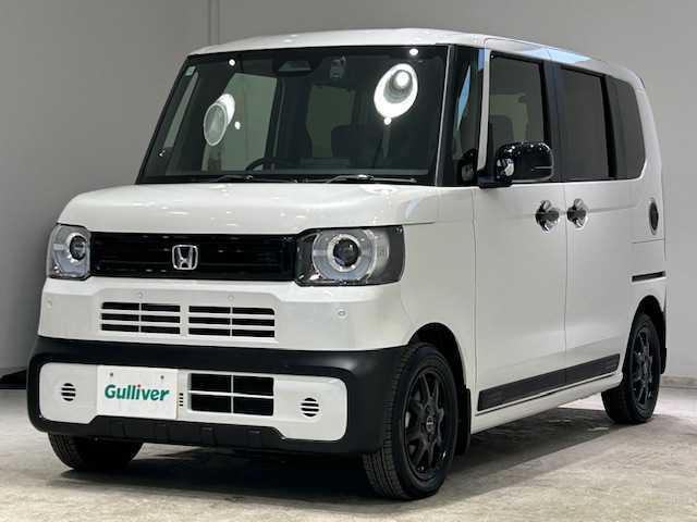 ホンダ Ｎ ＢＯＸ JOY 宮城県 2024(令6)年 0.1万km プラチナホワイトパール ホンダセンシング/・衝突軽減ブレーキ/・先行者発進お知らせ機能/・路外逸脱抑制機能/・車線維持支援システム/・標識認識機能/・アダプティブ・クルーズ・コントロール/・パーキングセンサーシステム/純正ナビ/・フルセグTV/Bluetooth/USB入力端子/・バックカメラ/・前方ドライブレコーダー/前後コーナーセンサー/電子パーキング/・オートブレーキホールド/アイドリングストップ/ステアリングリモコン/プッシュスタート/・スマートキー/ベンチシート/・シートヒーター（運転席/助手席）/LEDヘッドライト/・オートライト/Moduloアルミホイール/純正フロアマット