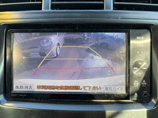 トヨタ プリウス α S 宮城県 2012(平24)年 13.4万km ホワイトパールクリスタルシャイン 登録時走行距離133334km/純正SDナビ/フルセグTV/CD/DVD/Bluetooth/バックカメラ/横滑り防止装置/純正フロアマット/ETC/プッシュスタート/スマートキー