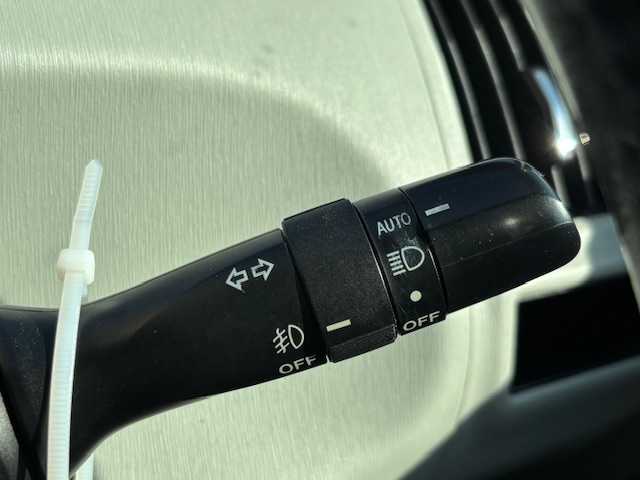 トヨタ プリウス α S 宮城県 2012(平24)年 13.4万km ホワイトパールクリスタルシャイン 登録時走行距離133334km/純正SDナビ/フルセグTV/CD/DVD/Bluetooth/バックカメラ/横滑り防止装置/純正フロアマット/ETC/プッシュスタート/スマートキー