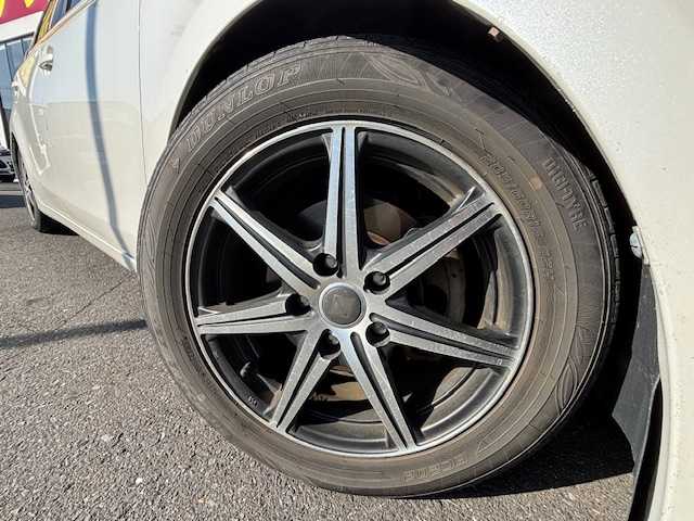 トヨタ プリウス α S 宮城県 2012(平24)年 13.4万km ホワイトパールクリスタルシャイン 登録時走行距離133334km/純正SDナビ/フルセグTV/CD/DVD/Bluetooth/バックカメラ/横滑り防止装置/純正フロアマット/ETC/プッシュスタート/スマートキー