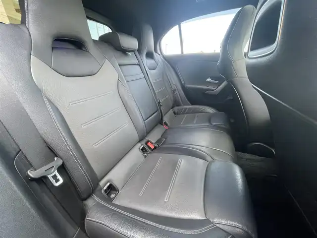 メルセデス・ベンツ Ａ２００ｄ AMGライン 栃木県 2019(令1)年 4.5万km マウンテングレー レザーエクスクルーシブパッケージ/┗黒革シート/┗アンビエントライト64色/┗アルミニウムインテリアトリム/アドバンスドパッケージ/┗全方位カメラ/┗ヘッドアップディスプレイ/┗アドバンスドサウンドシステム/レザーエクスクルーシブパッケージ/パワーシート/シートヒーター/ナビ/フルセグTV/ACC/レーンキープアシスト/ブラインドスポット/パークトロニック/ドライブレコーダー前後/LEDヘッドライト/オートライト/ETC