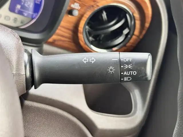 ホンダ Ｎ ＯＮＥ セレクト 宮城県 2019(令1)年 5.6万km ベージュⅡ あんしんパッケージ/・シティブレーキアクティブシステム/・SRSエアバッグ（サイド/カーテン）/・グラブレール（運転席）/HIDヘッドランプ/電動オート格納ドアミラー/＝＝＝/純正ナビ（VXM-194VFi）/・CD/DVD/・Bluetooth/・フルセグTV/バックカメラ/ビルトインETC/ハーフレザーシート/シートヒーター/ステアリングスイッチ/プラズマクラスター付オートエアコン/フロアマット/ドアバイザー
