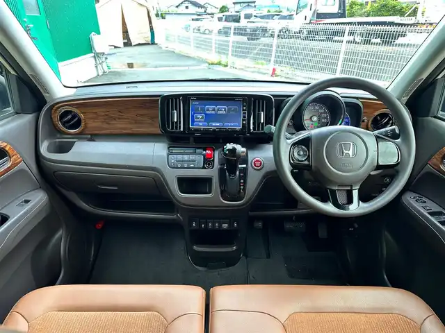 ホンダ Ｎ ＯＮＥ セレクト 宮城県 2019(令1)年 5.6万km ベージュⅡ あんしんパッケージ/・シティブレーキアクティブシステム/・SRSエアバッグ（サイド/カーテン）/・グラブレール（運転席）/HIDヘッドランプ/電動オート格納ドアミラー/＝＝＝/純正ナビ（VXM-194VFi）/・CD/DVD/・Bluetooth/・フルセグTV/バックカメラ/ビルトインETC/ハーフレザーシート/シートヒーター/ステアリングスイッチ/プラズマクラスター付オートエアコン/フロアマット/ドアバイザー