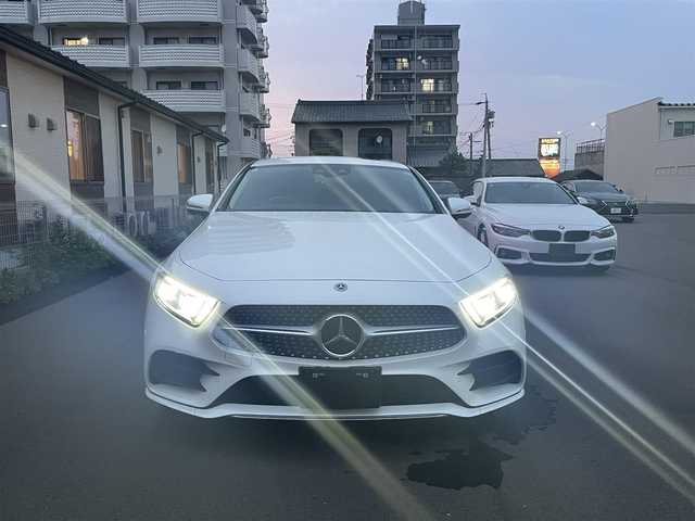 メルセデス・ベンツ ＣＬＳ４５０ 4マチック スポーツ 愛知県 2019(平31)年 4万km ダイヤモンドホワイト エクスクルーシブパッケージ/ナッパレザーシート/シートベンチレーター/Burmester/エアーボディコントロールサスペンション/レーダーセーフティーパッケージ/アクティブディスタンスアシストディストロニック/アクティブステアリングアシスト/アクティブレーンチェンジアシスト/アクティブエマージェンシーストップアシスト/PRE-SAFE/アクティブレーンキープアシスト/COMMANDナビ/Bluetooth/フルセグTV/AppleCarPlay/AndroidAuto/シートヒーター/360度カメラETC/パワーバックドア/プッシュスタート/アイドリングストップ
