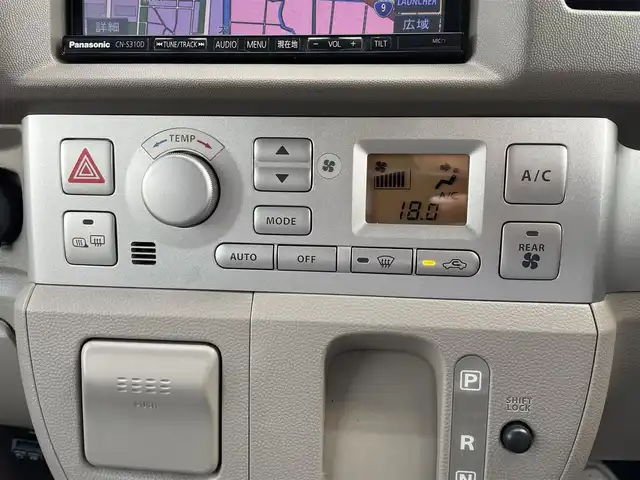 スズキ エブリィ ワゴン PZターボ スペシャル 鳥取県 2013(平25)年 12.6万km パールホワイト ワンオーナー/４WD・ターボ車/ハイルーフ/社外ナビ／フルセグ・DVD・CD・BT/両側パワースライドドア/電動オートステップ/ETC/運転席シートヒーター/キセノンライト/フォグライト/キーレスキー/純正１４インチアルミホイール/フロアマット・ドアバイザー/保証書・取扱説明書/スペアキー