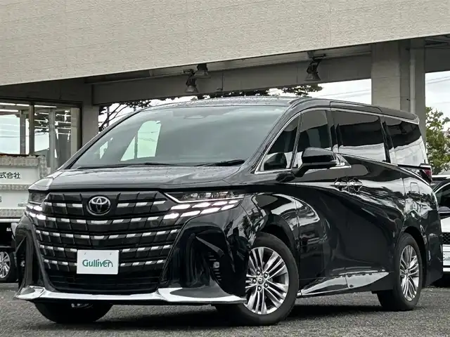 トヨタ アルファードハイブリット Z 宮城県 2024(令6)年 1万km ブラック 純正ナビ/フルセグＴＶ/Ｂｌｕｅｔｏｏｔｈ/デジタルインナーミラー/ＨＵＤ/ＢＳＭ/レーンキープアシスト/クリアランスソナー/パーキングサポートブレーキ/ロードサインアシスト/レーダークルーズコントロール/横滑り防止装置/パノラミックビューモニター/オートハイビーム/全周囲バックカメラ/ドライブレコーダー/純正フリップダウンモニター/ムーンルーフ/スペアタイヤ/スマートキー×２