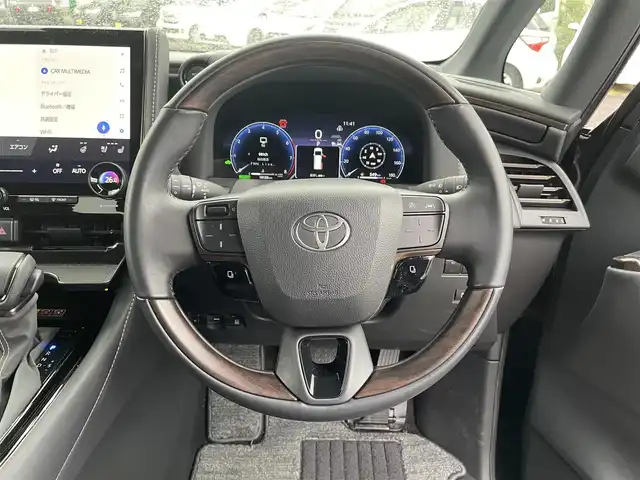 トヨタ アルファードハイブリット Z 宮城県 2024(令6)年 1万km ブラック 純正ナビ/フルセグＴＶ/Ｂｌｕｅｔｏｏｔｈ/デジタルインナーミラー/ＨＵＤ/ＢＳＭ/レーンキープアシスト/クリアランスソナー/パーキングサポートブレーキ/ロードサインアシスト/レーダークルーズコントロール/横滑り防止装置/パノラミックビューモニター/オートハイビーム/全周囲バックカメラ/ドライブレコーダー/純正フリップダウンモニター/ムーンルーフ/スペアタイヤ/スマートキー×２