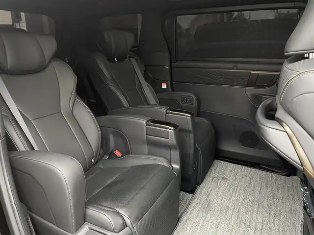 トヨタ アルファードハイブリット Z 宮城県 2024(令6)年 1万km ブラック 純正ナビ/フルセグＴＶ/Ｂｌｕｅｔｏｏｔｈ/デジタルインナーミラー/ＨＵＤ/ＢＳＭ/レーンキープアシスト/クリアランスソナー/パーキングサポートブレーキ/ロードサインアシスト/レーダークルーズコントロール/横滑り防止装置/パノラミックビューモニター/オートハイビーム/全周囲バックカメラ/ドライブレコーダー/純正フリップダウンモニター/ムーンルーフ/スペアタイヤ/スマートキー×２