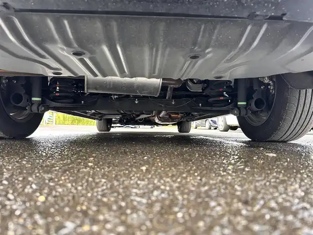 日産 セレナ e－パワー ハイウェイスター V 宮城県 2022(令4)年 6万km ダイヤモンドブラック プロパイロット/インテリジェントエマージェンシーブレーキ/踏み間違い衝突防止アシスト/車線逸脱防止支援システム/車線逸脱警報/後側方衝突防止支援システム/後側方車両検知警報/後退時車両検知警報/前方衝突予測警報/標識検知機能/コーナーセンサー/純正フリップダウンモニター/純正10インチナビ/・CD/DVD/・Bluetooth/・フルセグTV/ビルトインETC/ドライブレコーダー/両側ハンズフリーパワースライドドア/革巻きステアリング/電動パーキングブレーキ/ブレーキホールド/アダプティブLEDヘッドランプ/フォグランプ/オートライト/スマートキー＆プッシュスタート/電動格納ミラー/純正15インチAW/純正フロアマット/ドアバイザー/Wエアバッグ
