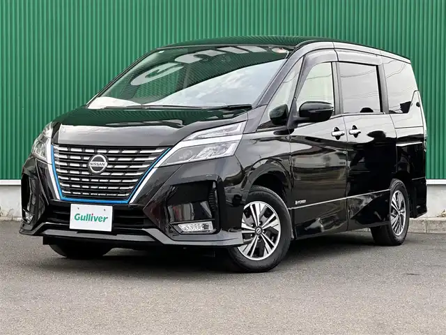日産 セレナ e－パワー ハイウェイスター V 宮城県 2022(令4)年 6万km ダイヤモンドブラック プロパイロット/インテリジェントエマージェンシーブレーキ/踏み間違い衝突防止アシスト/車線逸脱防止支援システム/車線逸脱警報/後側方衝突防止支援システム/後側方車両検知警報/後退時車両検知警報/前方衝突予測警報/標識検知機能/コーナーセンサー/純正フリップダウンモニター/純正10インチナビ/・CD/DVD/・Bluetooth/・フルセグTV/ビルトインETC/ドライブレコーダー/両側ハンズフリーパワースライドドア/革巻きステアリング/電動パーキングブレーキ/ブレーキホールド/アダプティブLEDヘッドランプ/フォグランプ/オートライト/スマートキー＆プッシュスタート/電動格納ミラー/純正15インチAW/純正フロアマット/ドアバイザー/Wエアバッグ
