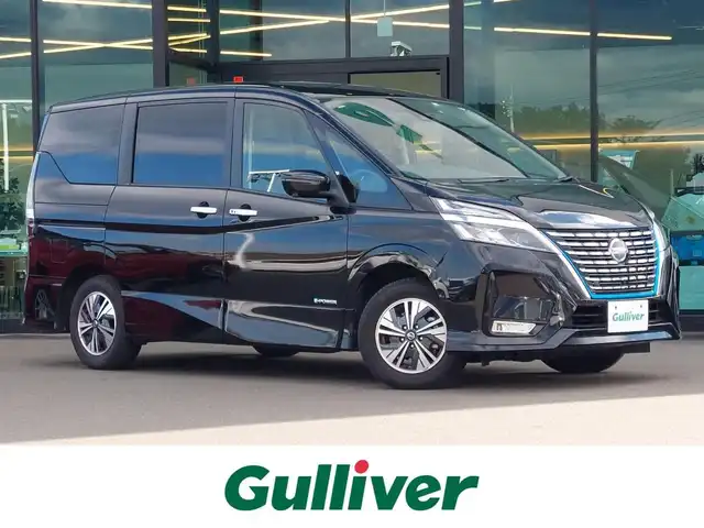 日産 セレナ e－パワー ハイウェイスター V 東京都 2022(令4)年 4万km ダイヤモンドブラック ワンオーナー/エマージェンシーブレーキ/プロパイロット/踏み間違い衝突防止アシスト/車線逸脱防止支援/ブラインドスポットアシスト/コーナーセンサー/アラウンドビューモニター/インテリジェントルームミラー/プッシュスタート/純正ナビ/フルセグTV/ETC/ドライブレコーダー/両側パワースライドドア/パーソナルテーブル/後席ロールサンシェード/LEDヘッドライト/15インチ純正アルミホイール/スマートキー