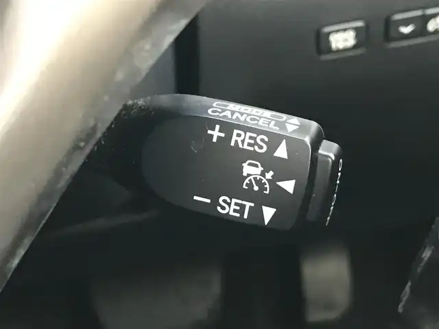 レクサス ＲＸ 450h バージョンL 富山県 2013(平25)年 7.2万km ホワイトパールクリスタルシャイン 4WD/サンルーフ/純正ナビ/フルセグTV/バックカメラ/コーナーセンサー/レーダークルーズコントロール/レザーシート/パワーシート/シートヒーター／エアシート/電動リアゲート/ステアリングスイッチ/革巻きステアリング/プッシュスタート/スマートキー/ETC