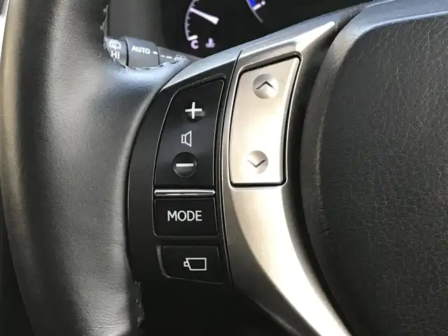 レクサス ＲＸ 450h バージョンL 富山県 2013(平25)年 7.2万km ホワイトパールクリスタルシャイン 4WD/サンルーフ/純正ナビ/フルセグTV/バックカメラ/コーナーセンサー/レーダークルーズコントロール/レザーシート/パワーシート/シートヒーター／エアシート/電動リアゲート/ステアリングスイッチ/革巻きステアリング/プッシュスタート/スマートキー/ETC