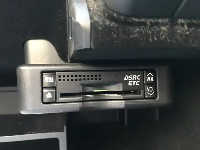 レクサス ＲＸ 450h バージョンL 富山県 2013(平25)年 7.2万km ホワイトパールクリスタルシャイン 4WD/サンルーフ/純正ナビ/フルセグTV/バックカメラ/コーナーセンサー/レーダークルーズコントロール/レザーシート/パワーシート/シートヒーター／エアシート/電動リアゲート/ステアリングスイッチ/革巻きステアリング/プッシュスタート/スマートキー/ETC