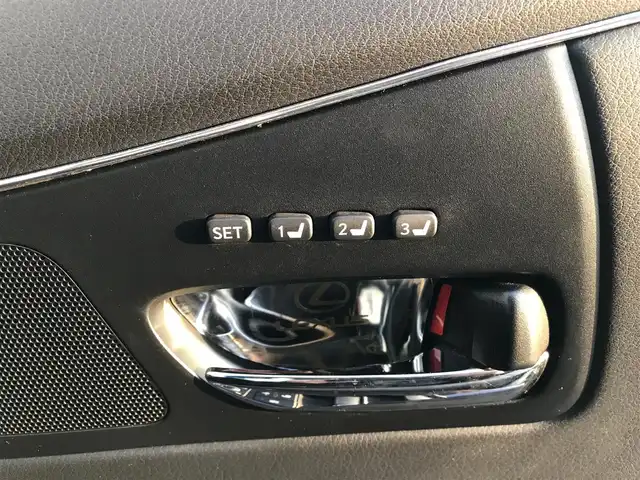 レクサス ＲＸ 450h バージョンL 富山県 2013(平25)年 7.2万km ホワイトパールクリスタルシャイン 4WD/サンルーフ/純正ナビ/フルセグTV/バックカメラ/コーナーセンサー/レーダークルーズコントロール/レザーシート/パワーシート/シートヒーター／エアシート/電動リアゲート/ステアリングスイッチ/革巻きステアリング/プッシュスタート/スマートキー/ETC