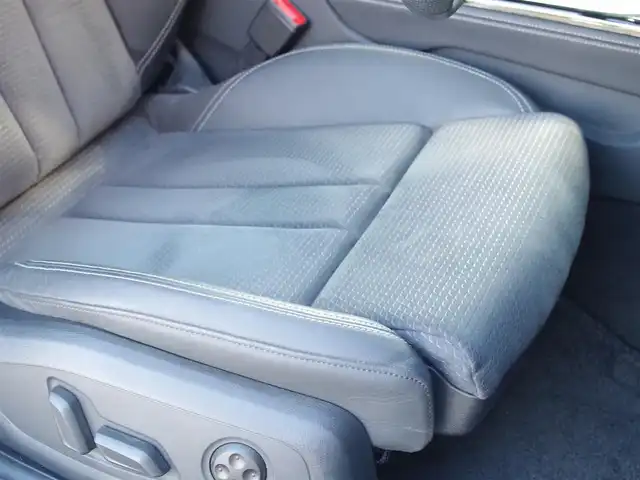 アウディ Ａ５ SB 40TDIクワトロ Sライン 埼玉県 2022(令4)年 2.1万km 白 ブラックハーフレザーシート/アダプティブクルーズコントロール/全周囲カメラ/パークセンサー/ブラインドスポットモニター/バーチャルコックピット/全席シートHI/Bluetooth/フルセグTV/電動リアゲート/ETC/ドラレコ